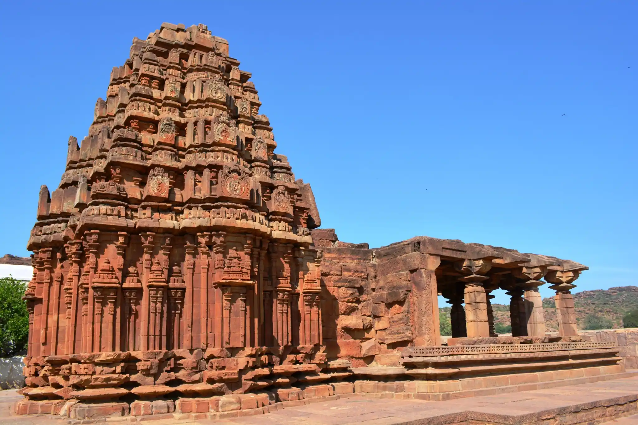 Hampi, Badami & Pattadakal Heritage Tour – 5 Nights / 6 Days heritage package to Karnataka