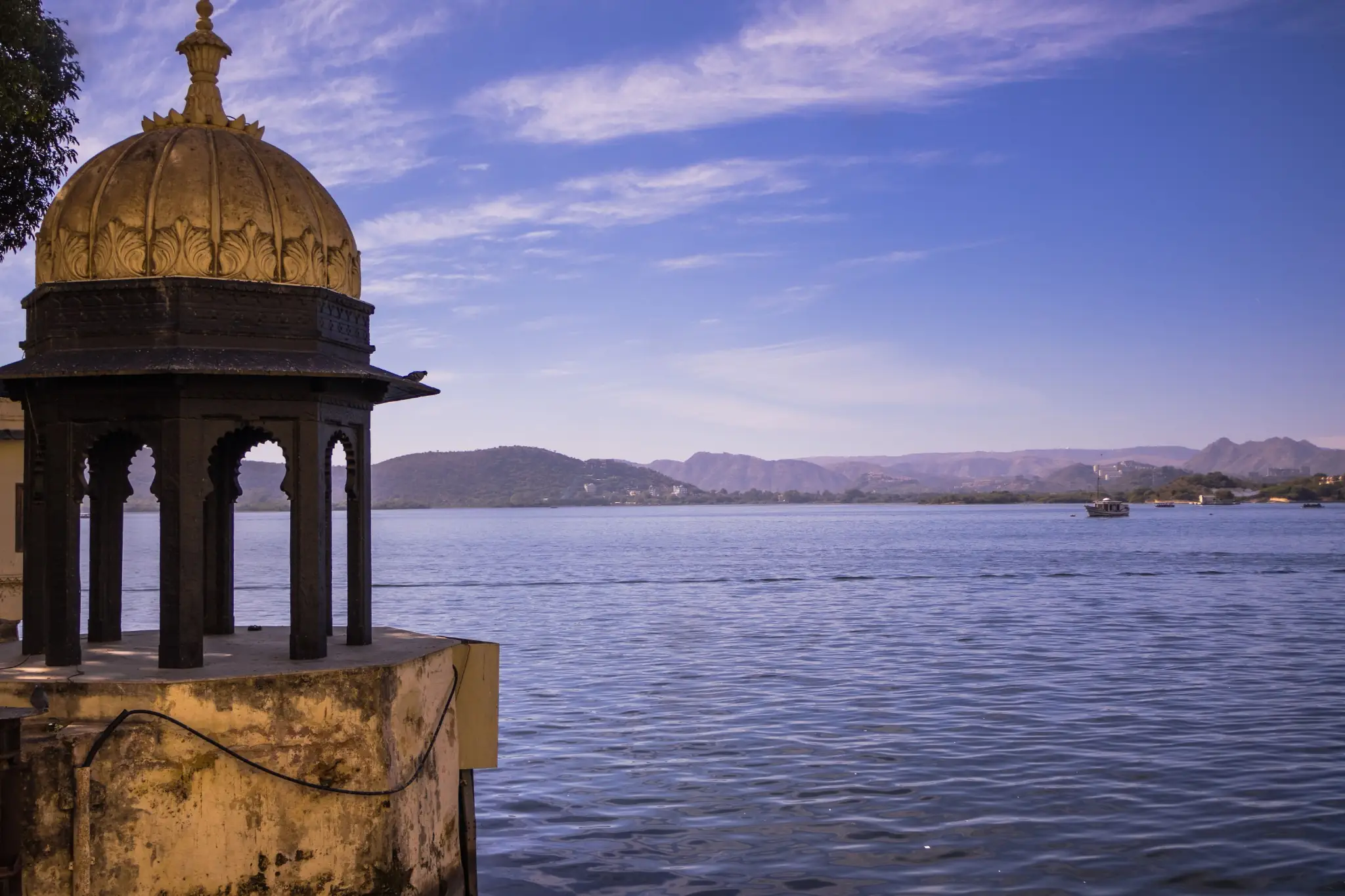 Jaipur & Udaipur Tour Package – 5 Nights / 6 Days family package to Rajasthan