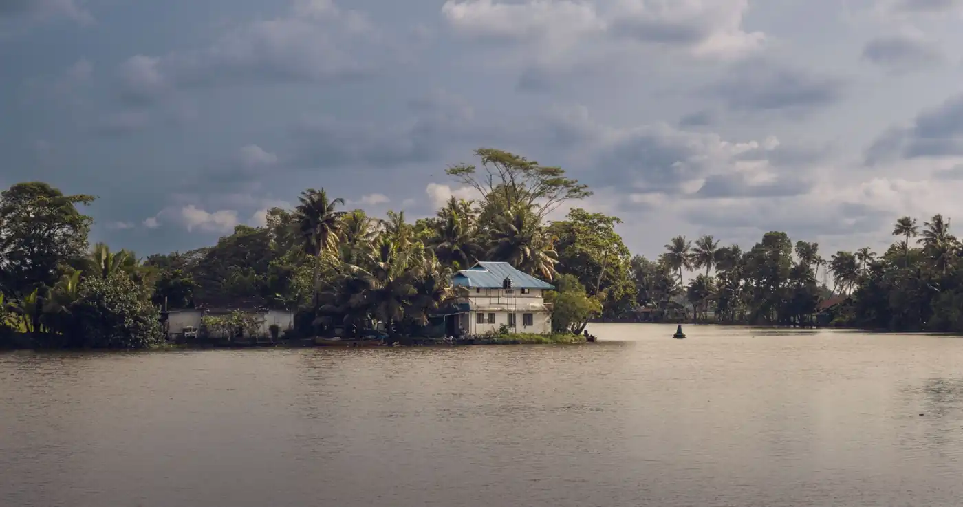 Kerala Honeymoon Package – 5 Nights / 6 Days honeymoon package to Kerala