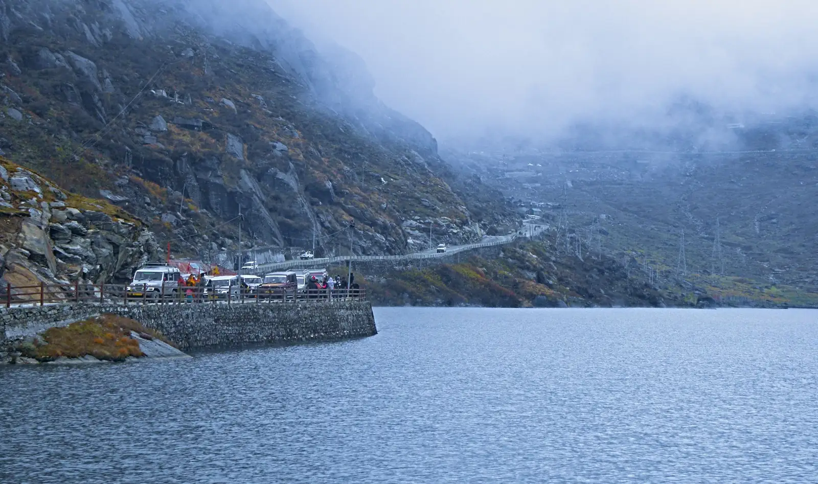Sikkim & Darjeeling Package – 6 Nights / 7 Days family package to Sikkim